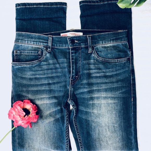 what is a size 6 in levis womens jeans